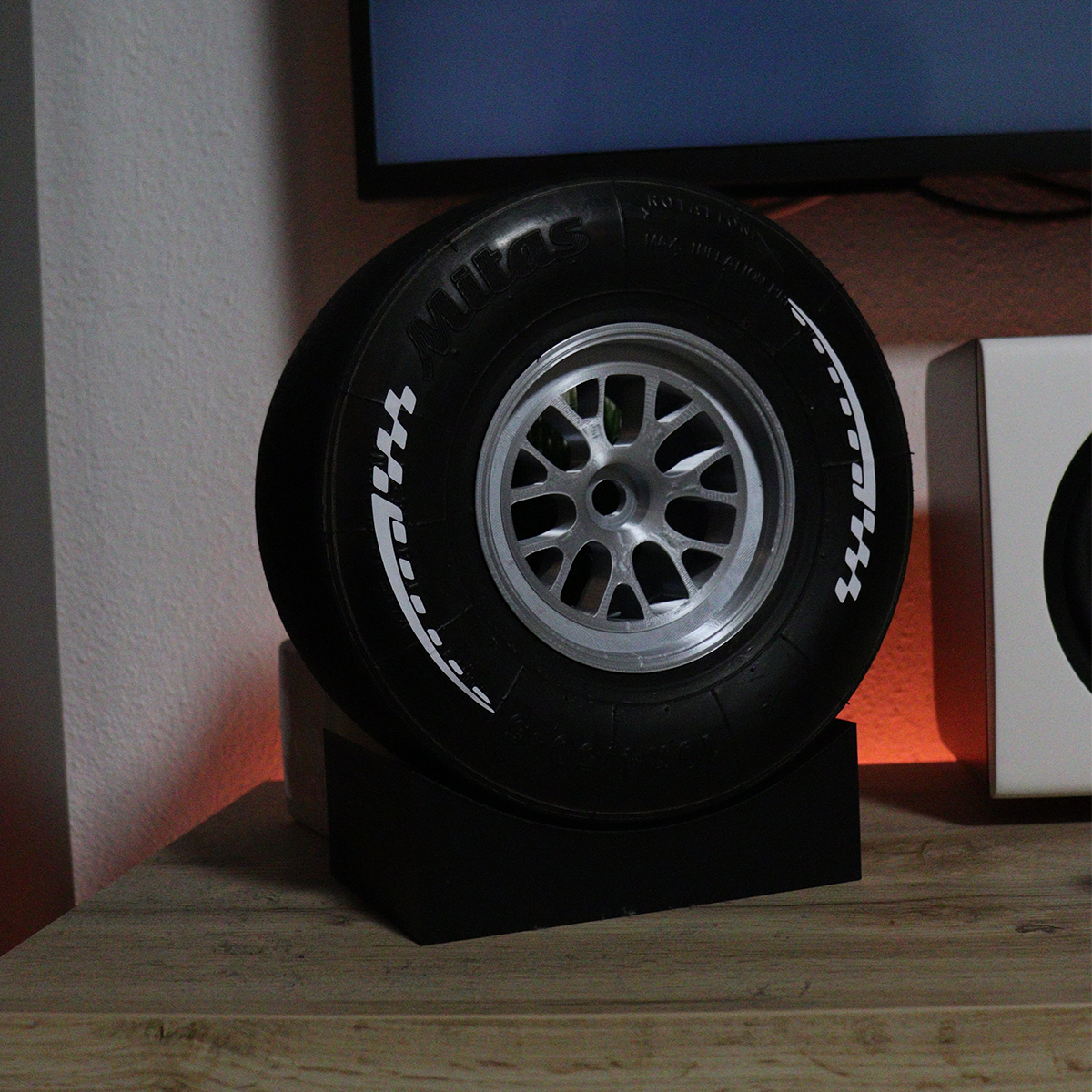 F1 Wheel